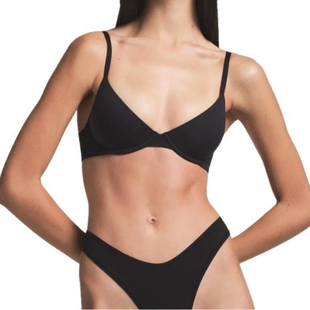 Skims 32C Fits Everybody Scoop Plunge Bra Onyx Black NWT - Picture 4 of 4